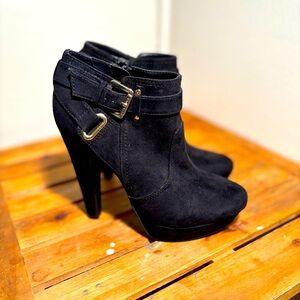 G by Guess Darlyng Heeled Ankle Bootie